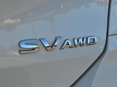 Used 2020 Nissan Rogue SV w/ Premium Package image 15