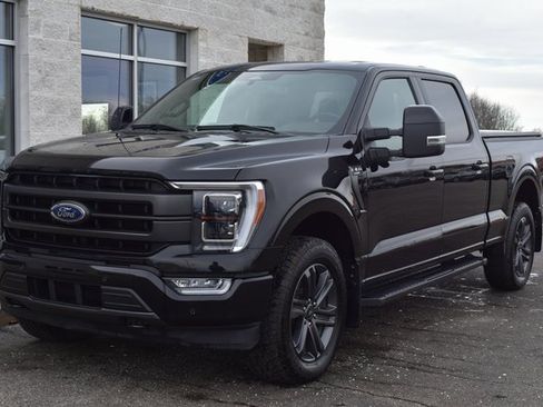 Used 2023 Ford F150 Lariat w/ Equipment Group 502A High image 9