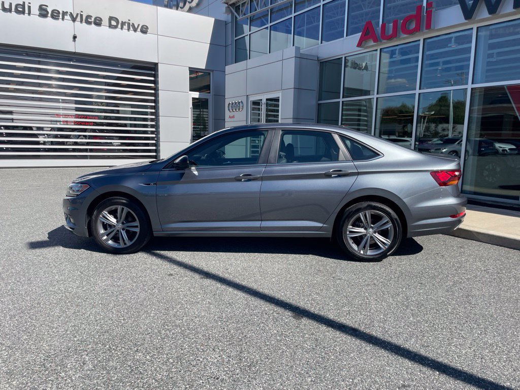 Used 2019 Volkswagen Jetta R-Line w/ R-Line Cold Weather Package FWD image 7