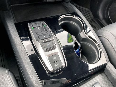 Used 2022 Honda Pilot Touring image 35