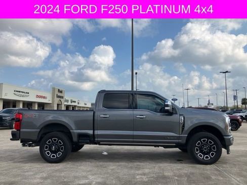 Used 2024 Ford F250 Platinum w/ FX4 Off-Road Package image 8