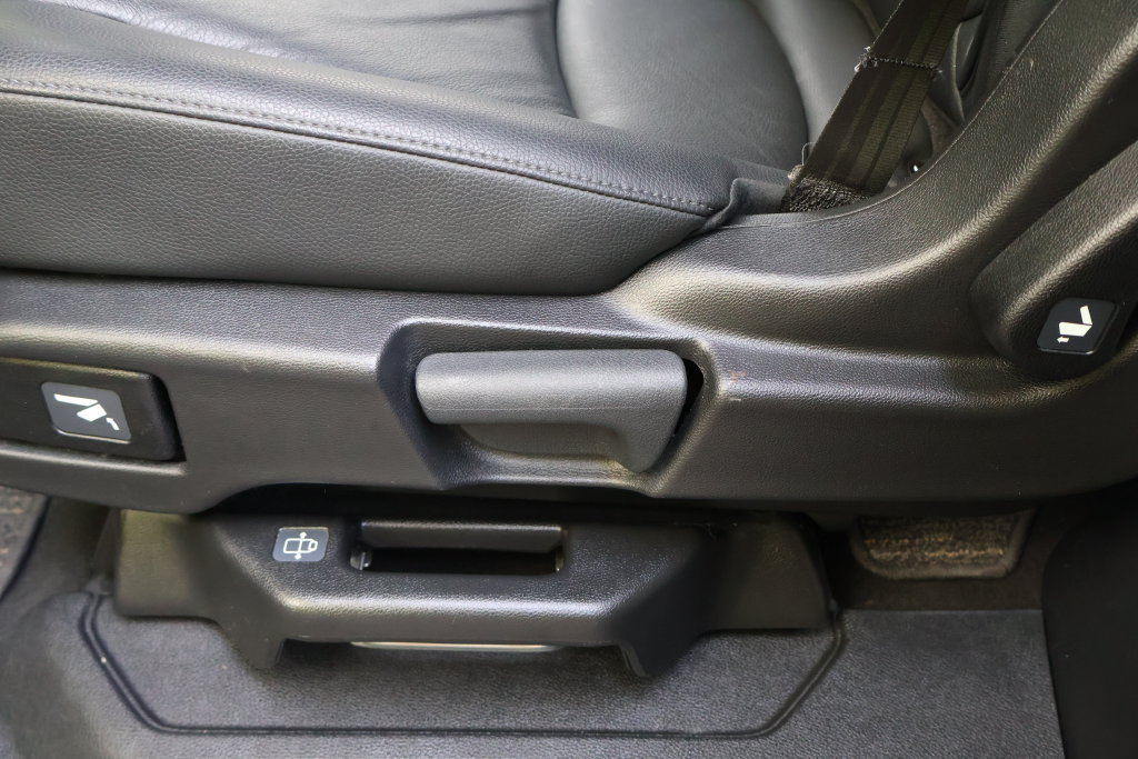 Used 2025 Honda Odyssey EX-L image 45