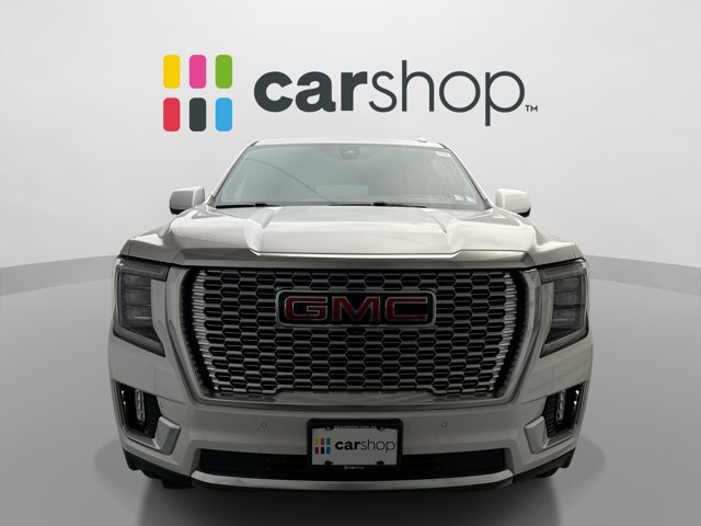 Used 2021 GMC Yukon XL Denali w/ Denali Premium Package AWD/4WD image 8