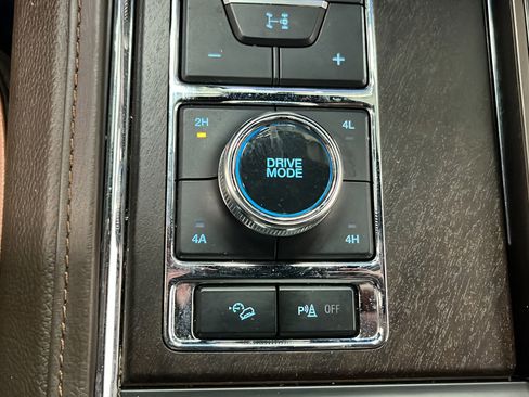 Used 2024 Ford Expedition Max King Ranch AWD/4WD image 33