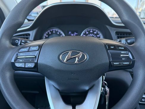 Used 2019 Hyundai Elantra SE w/ Cargo Package FWD image 28