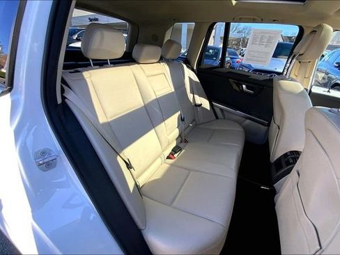 Used 2014 Mercedes-Benz GLK 350 4MATIC image 16