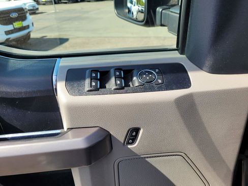 Used 2020 Ford F250 XLT AWD/4WD image 23