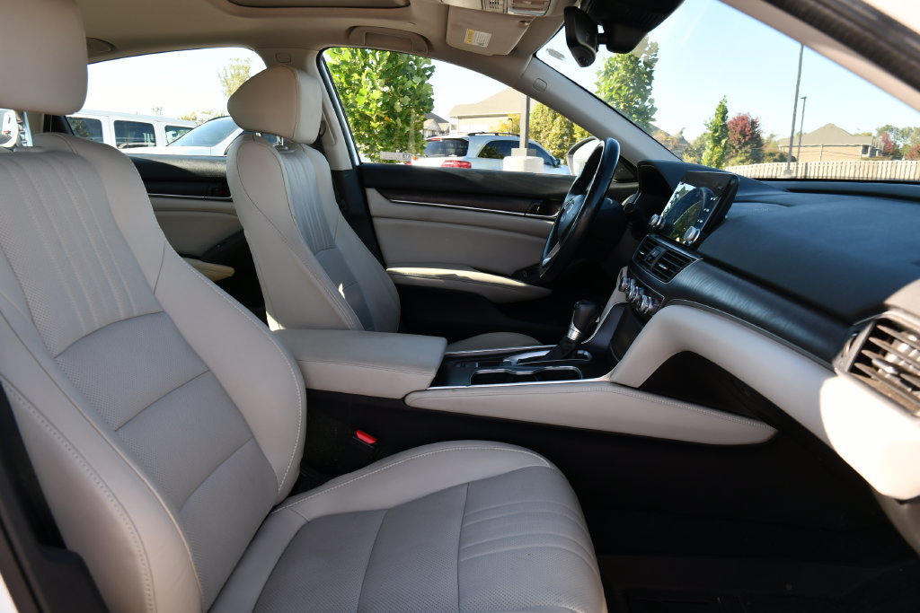 Used 2019 Honda Accord EX-L image 24