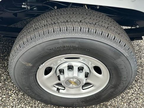 New 2025 Chevrolet Express 2500 image 26