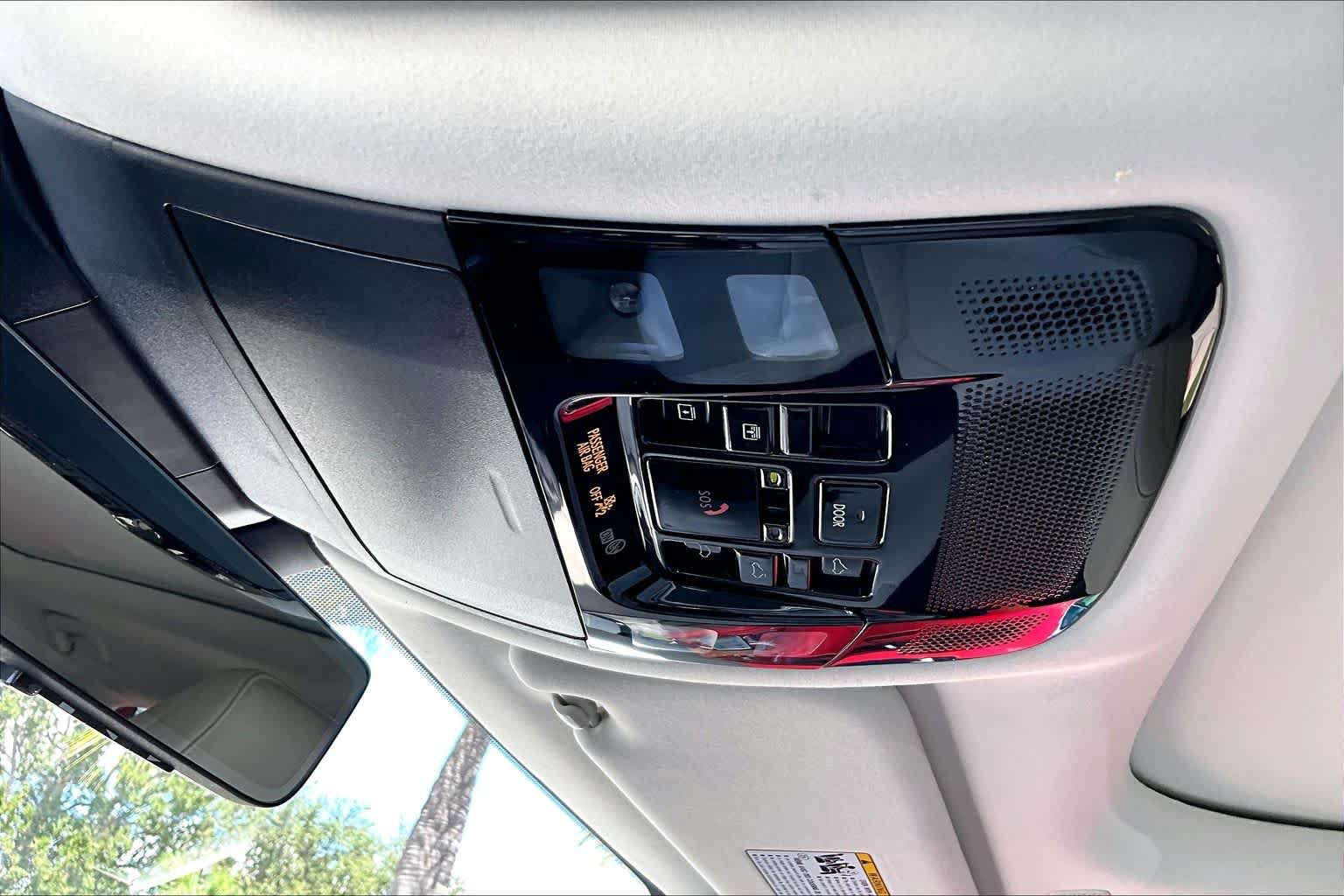 Used 2023 Lexus RX 350 Premium Plus w/ Cold Area Package FWD image 32