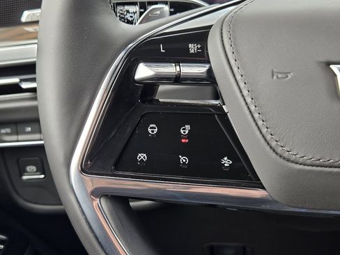 New 2026 Cadillac Escalade ESV Platinum Sport AWD/4WD image 24