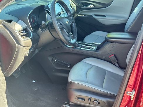 Used 2020 Chevrolet Equinox Premier FWD image 9