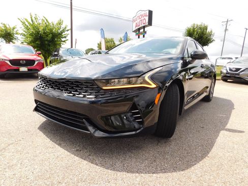 Used 2022 Kia K5 LXS FWD image 4