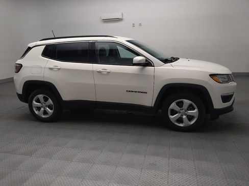 Used 2018 Jeep Compass Latitude w/ Popular Equipment Group image 11