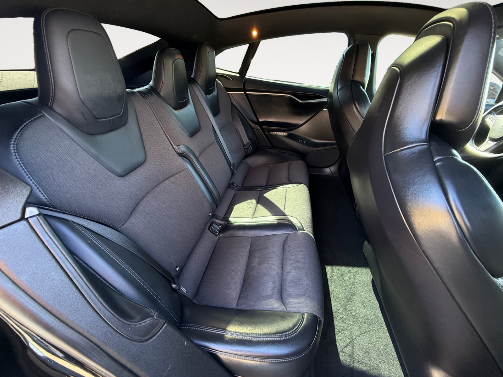 Used 2018 Tesla Model S 75D AWD/4WD image 18