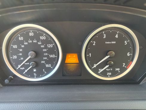 Used 2005 BMW 645Ci Convertible image 16