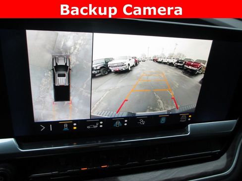 Used 2024 Chevrolet Silverado 2500 LTZ w/ LTZ Convenience Package image 17