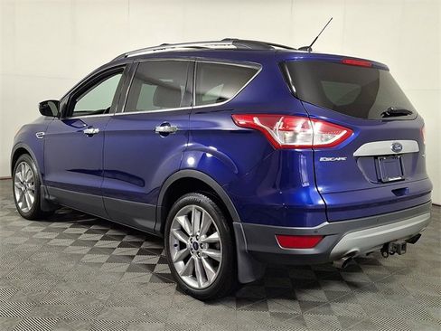 Used 2016 Ford Escape SE w/ SE Chrome Package image 7