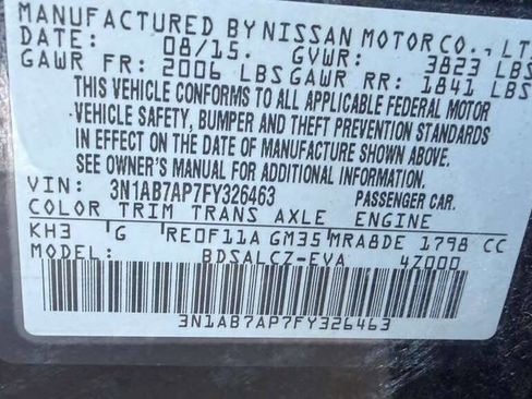 Used 2015 Nissan Sentra S image 30