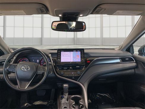 Used 2024 Toyota Camry XSE image 13