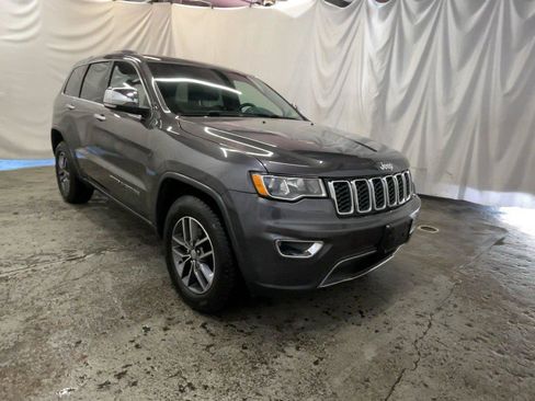Used 2017 Jeep Grand Cherokee Limited AWD/4WD image 2