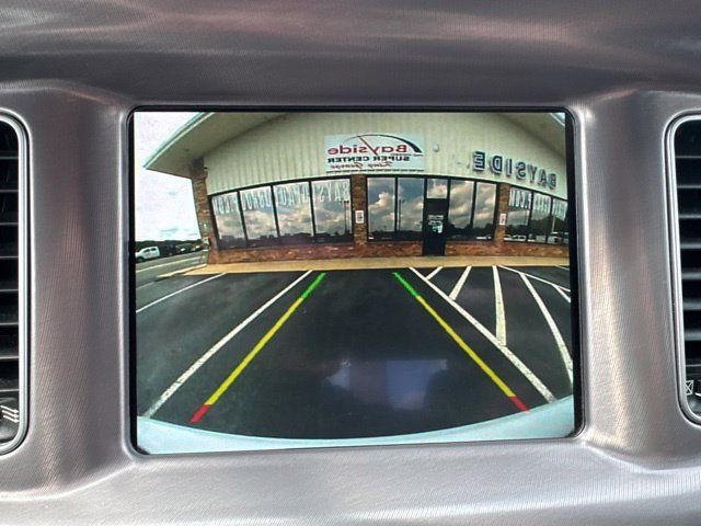 Used 2019 Dodge Charger SXT w/ Cold Weather Package AWD/4WD image 8
