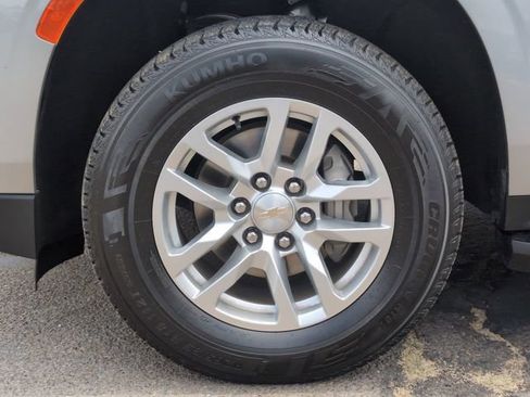 Certified 2024 Chevrolet Tahoe LT RWD image 32
