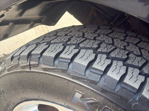 Used 2016 RAM 1500 Sport image 6