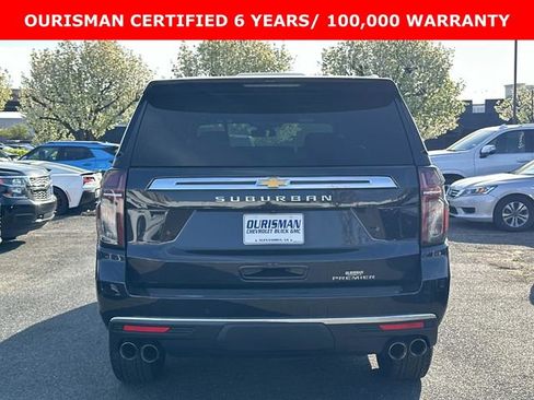Used 2023 Chevrolet Suburban Premier image 3