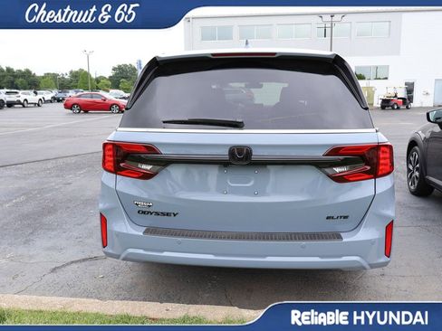Used 2026 Honda Odyssey Elite image 19