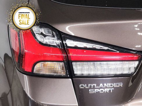 Used 2025 Mitsubishi Outlander Sport LE image 13