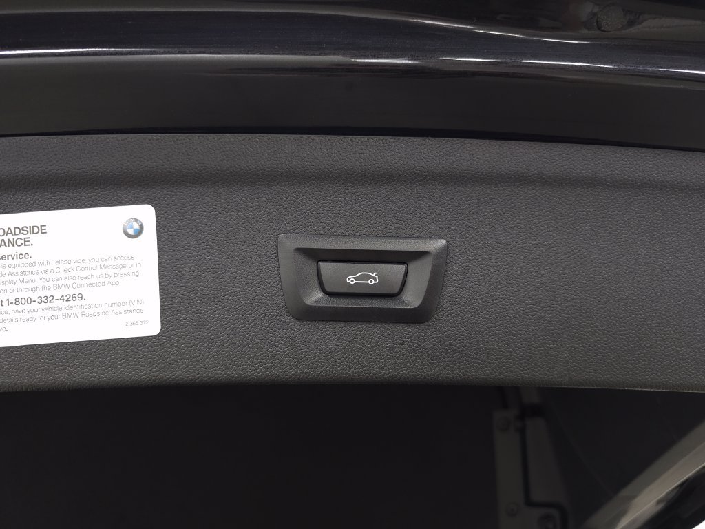 Certified 2024 BMW iX xDrive50 AWD/4WD image 10