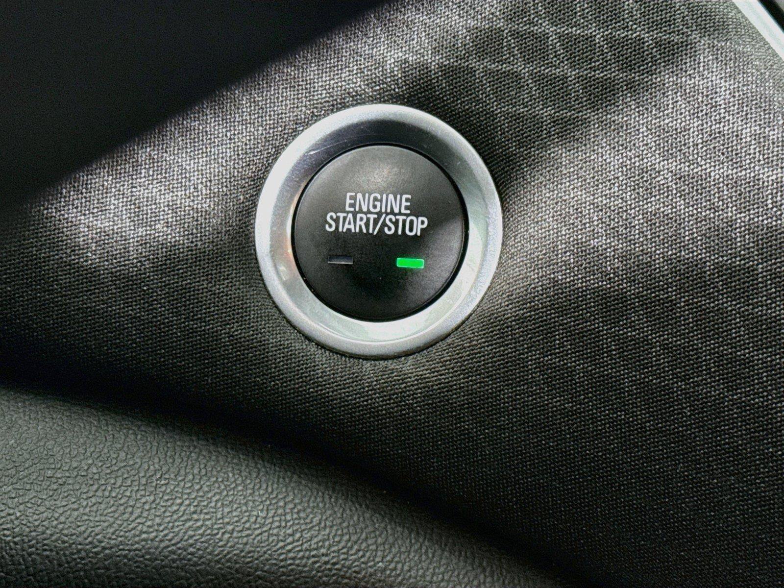 Used 2025 Chevrolet Malibu LT FWD image 18