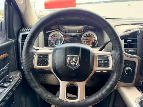 Used 2017 RAM 3500 Laramie w/ Convenience Group AWD/4WD image 20