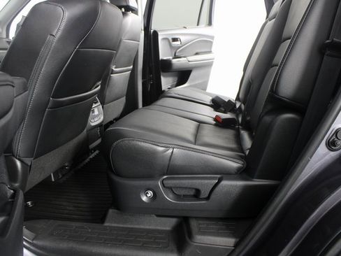 Used 2022 Honda Pilot EX-L image 19
