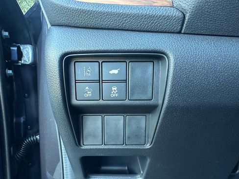 Used 2019 Honda CR-V Touring image 32
