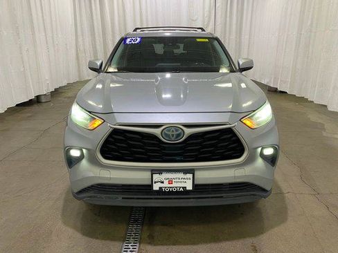 Certified 2020 Toyota Highlander LE FWD image 9