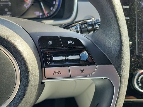 Certified 2022 Hyundai Tucson SEL w/ Cargo Package image 23