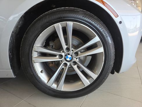 Used 2017 BMW 330i Gran Turismo xDrive AWD/4WD image 9