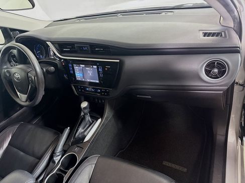 Certified 2017 Toyota Corolla XLE FWD image 28