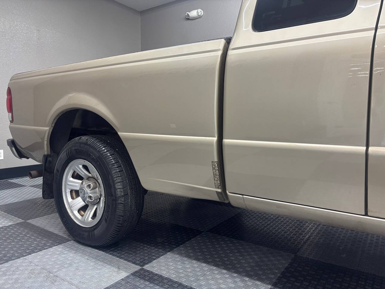 Used 2000 Ford Ranger XLT RWD image 7