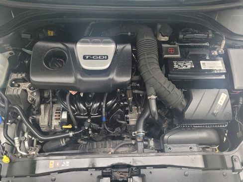 Used 2018 Hyundai Elantra Sport w/ Sport Premium Package 03 FWD image 30