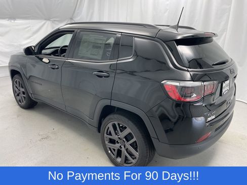 New 2025 Jeep Compass Limited w/ Sun & Sound Group image 5