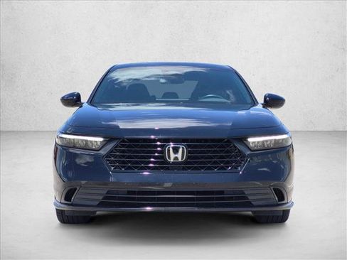 Used 2024 Honda Accord Sport image 2