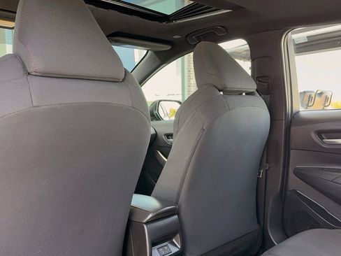 Used 2023 Toyota Corolla SE w/ SE Premium Package FWD image 22