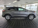 Used 2024 Ford Edge SEL image 2