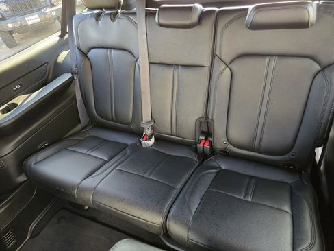 New 2026 Jeep Grand Wagoneer L Limited AWD/4WD image 17