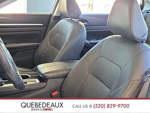 Used 2023 Nissan Altima 2.5 SL FWD image 11