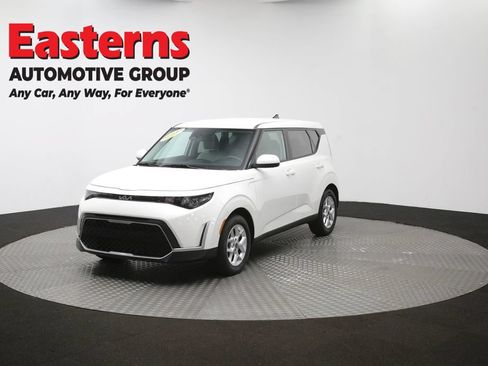 Used 2025 Kia Soul LX FWD image 53