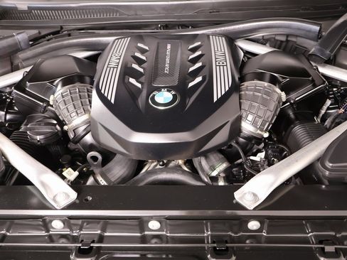 Used 2023 BMW X6 M50i w/ Executive Package image 21